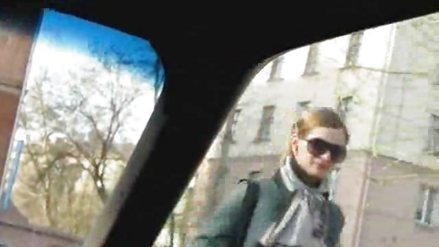 ડર્ટી-માઇન્ડેડ શિંગડા nymphos ક્લબમાં હેન્ડજોબ સાથે મજબૂત ડિક્સ પૂરી પાડે ઇંગ્લીશ પિક્ચર વિડિયો છે